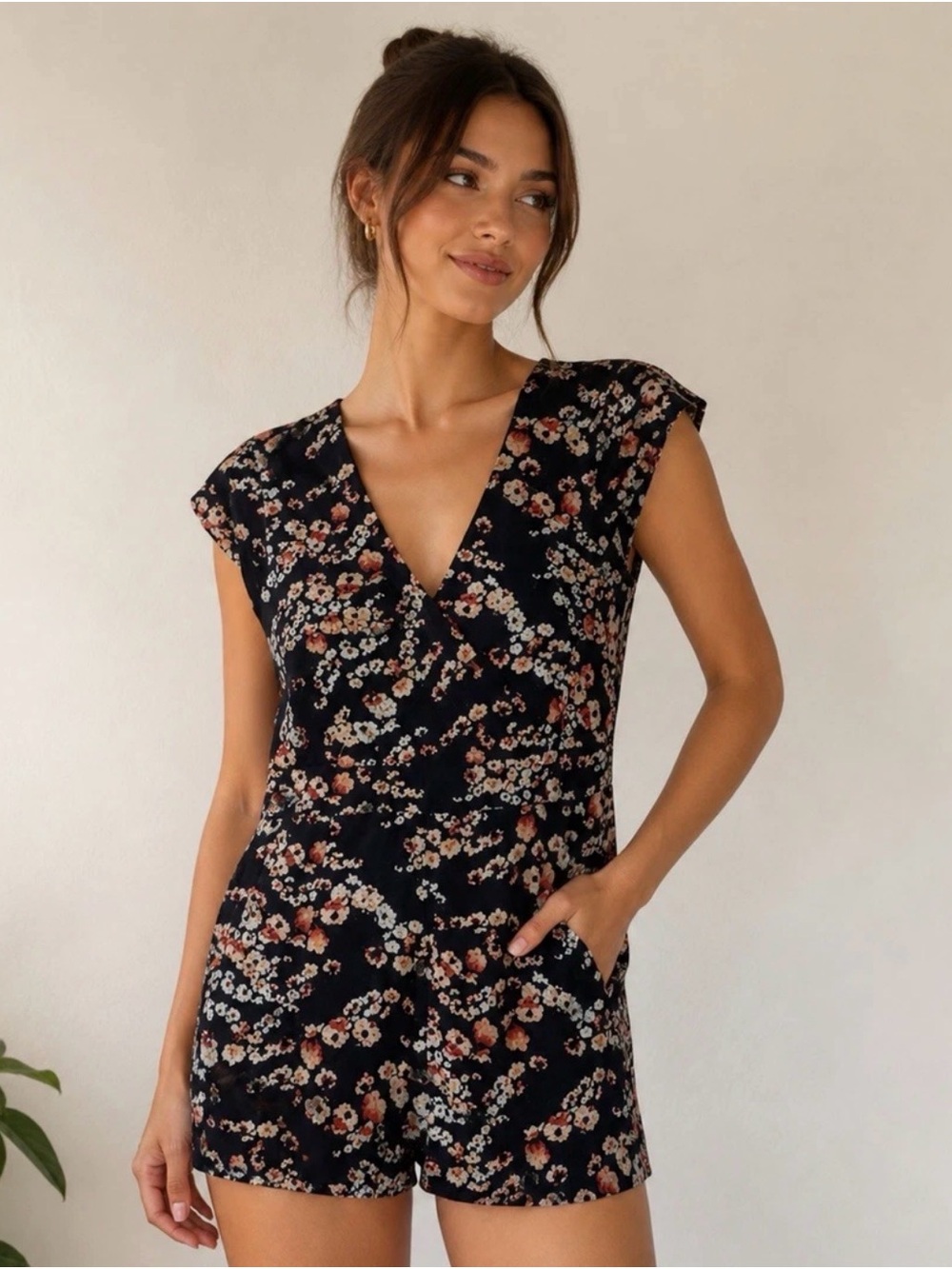 Bebe Navy Floral V-Neck Romper, XS